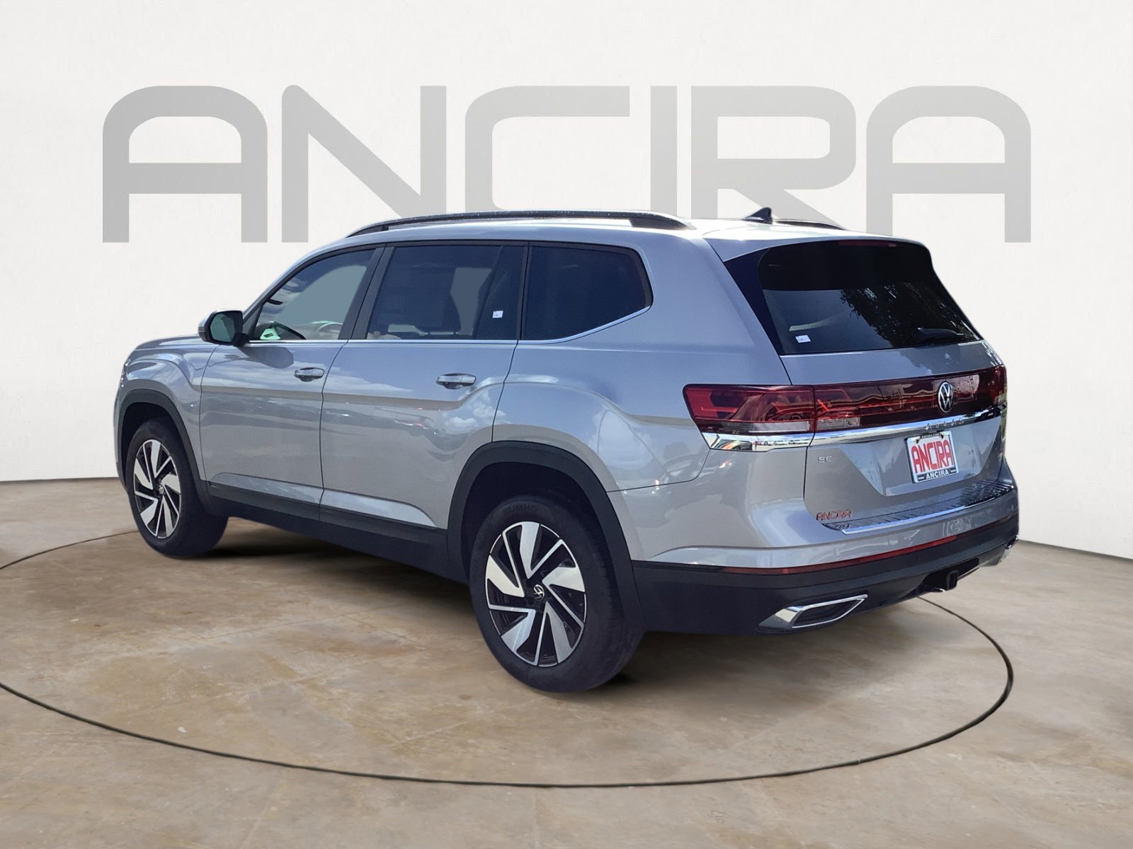 New 2025 Silver Mist Metallic Volkswagen 2.0T SE w/Technology image 6