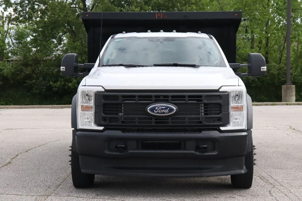 Used 2024 White Ford XL image 3