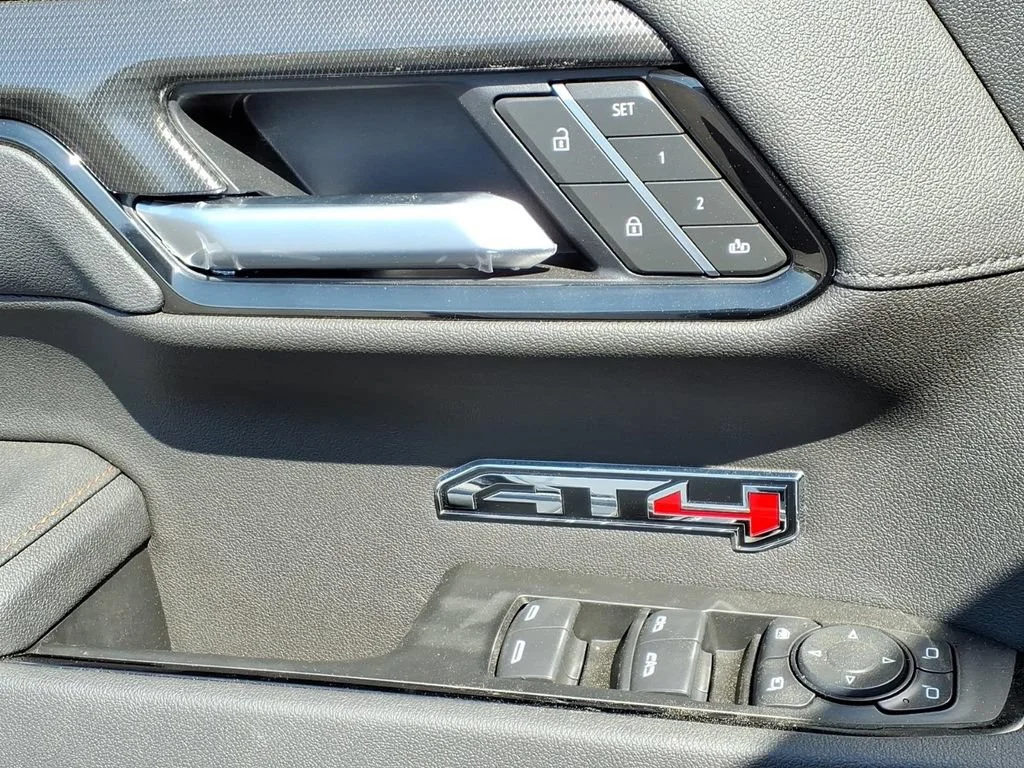2026 GMC Sierra 1500 AT4 - Photo 14