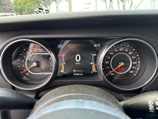 Used 2019 Gray Jeep Unlimited Sahara image 6