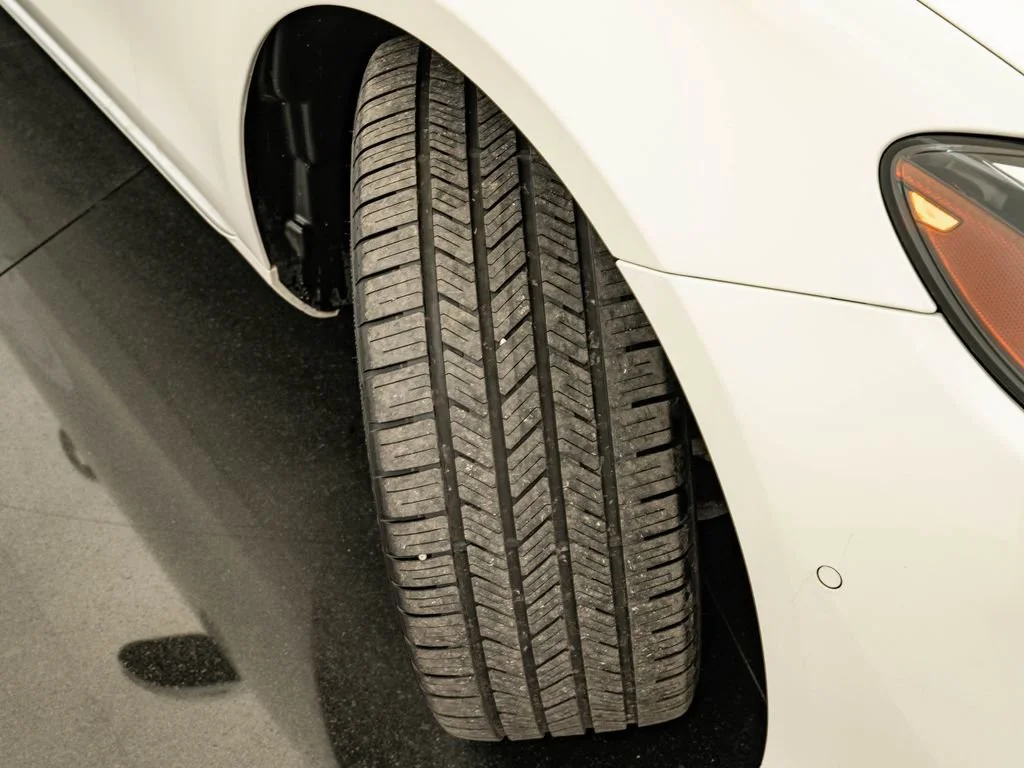 Used 2018 White Mercedes-Benz E 400 image 55