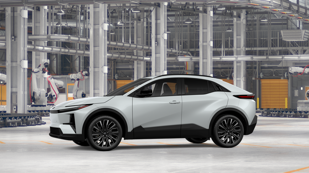 New 2027 Wind Chill Pearl Toyota XSE image 3