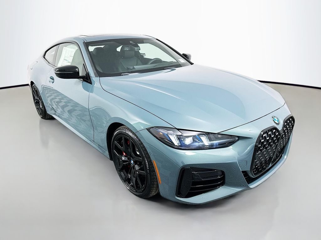 Used 2026 Cape York Green Metallic BMW 430i image 3