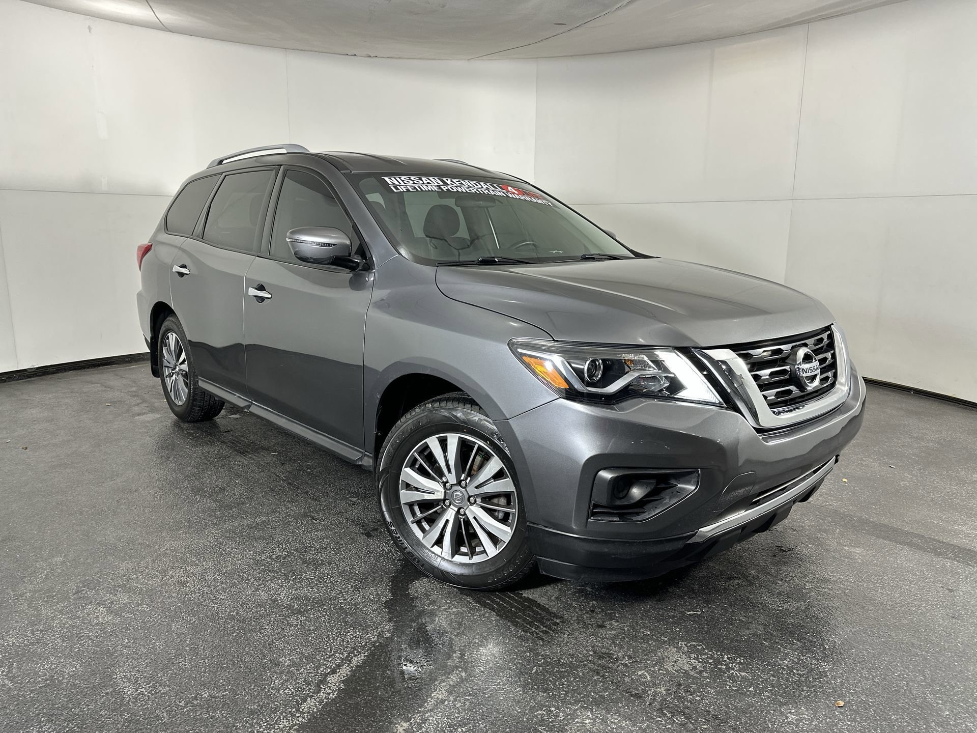 2020 Nissan Pathfinder S