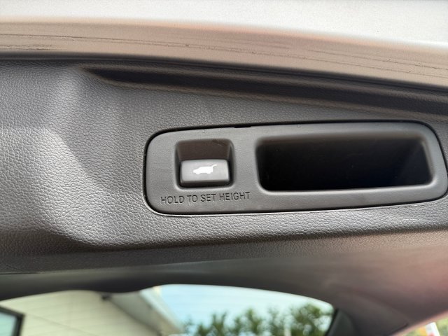 Certified Used 2018 Silver Honda EX-L image 77