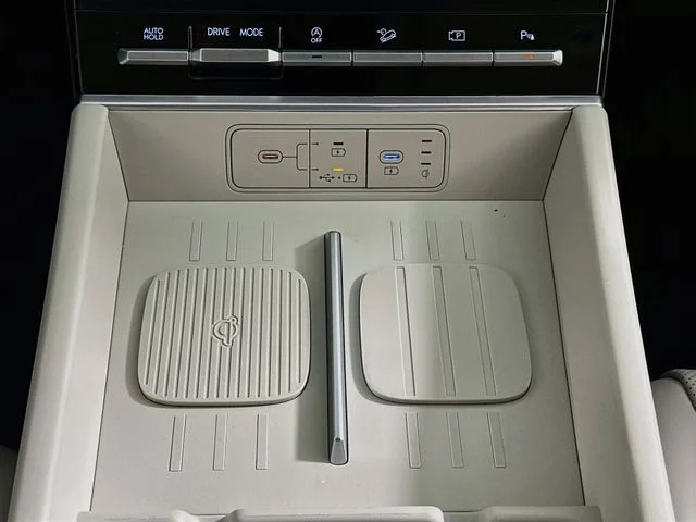 New 2027 Hyundai SANTA FE SEL