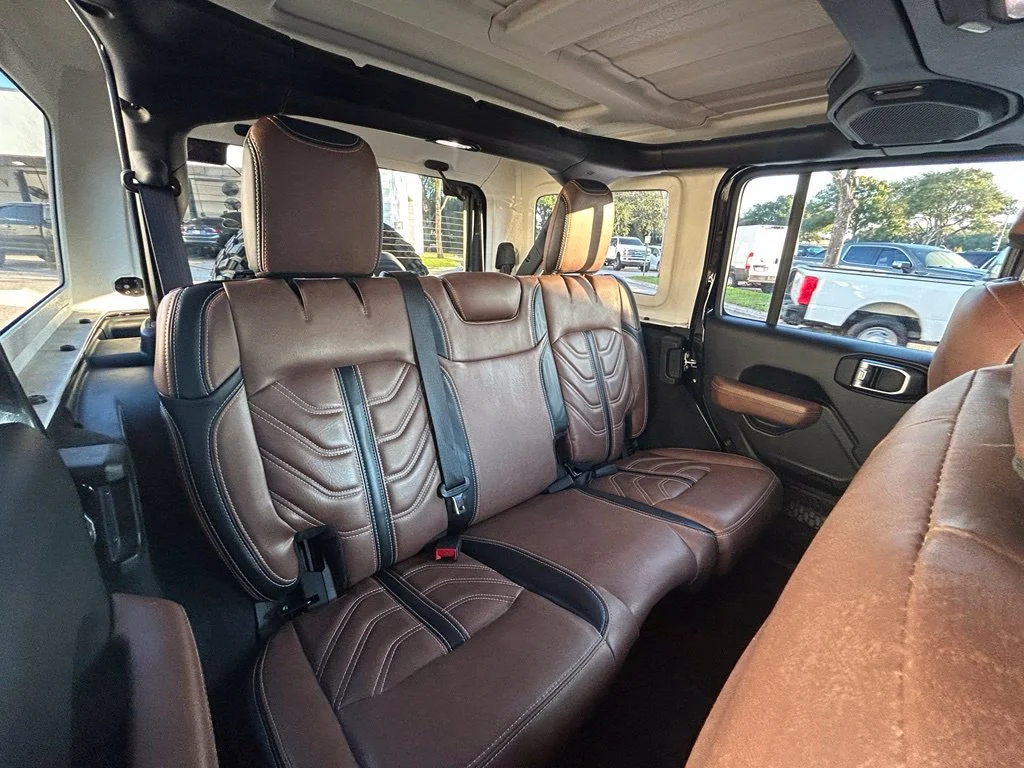Used 2018 Black Clearcoat Jeep Unlimited Sport S image 29