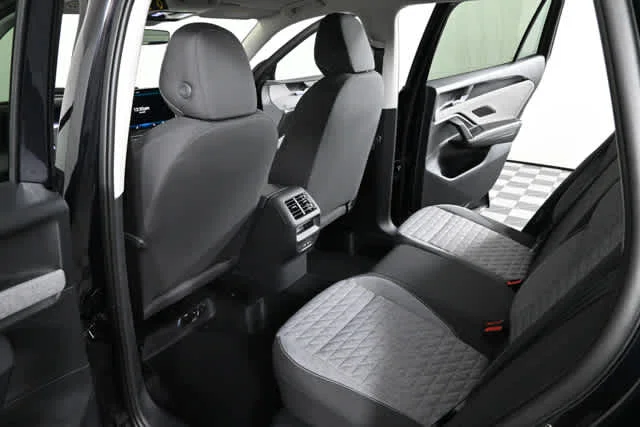 New 2026 Deep Black Pearl Volkswagen S image 15