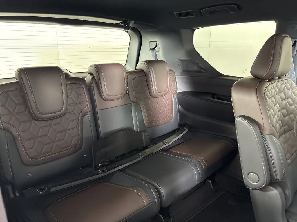 New 2026 Alpine Metallic Nissan Platinum Reserve image 23