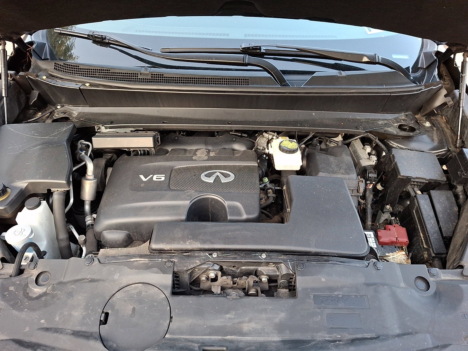 Used 2019 Black Obsidian INFINITI LUXE image 28