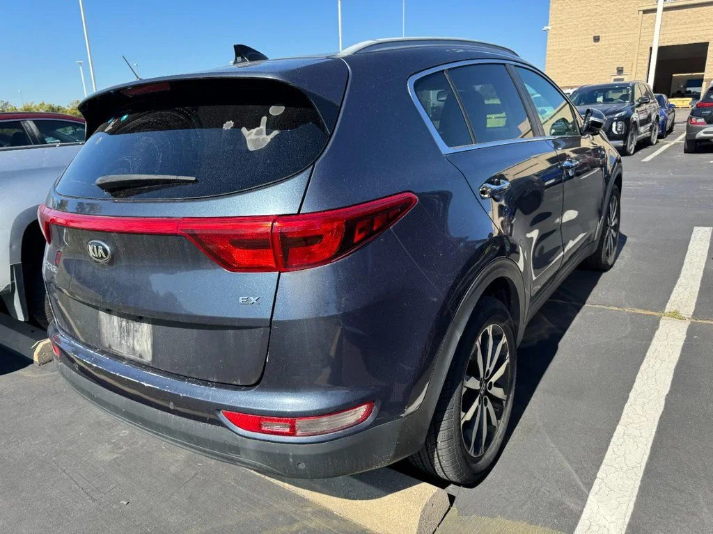 Used 2017 Blue Kia EX image 2