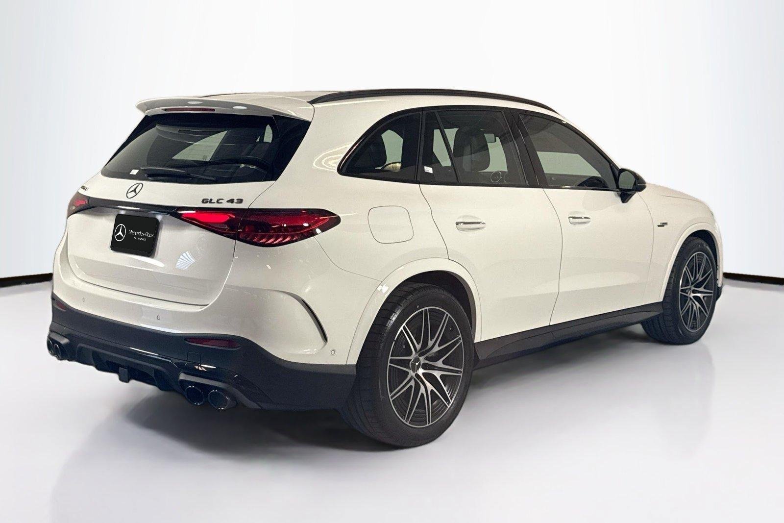 New 2026 Polar White Mercedes-Benz AMG® GLC 43 image 5