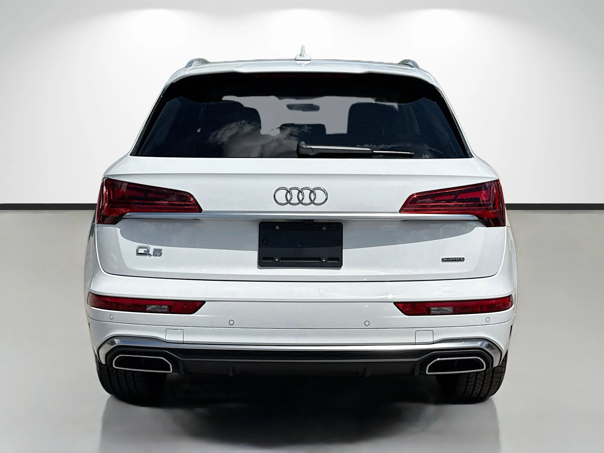 Used 2023 Ibis White Audi S line Premium image 4