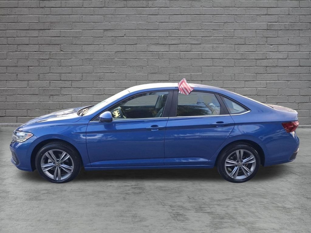 Used 2024 Blue Volkswagen 1.5T SE image 4