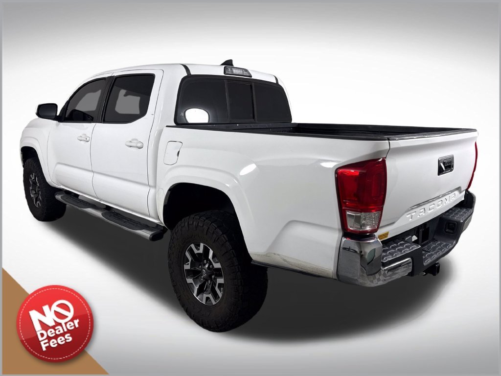 Used 2016 White Toyota SR image 6