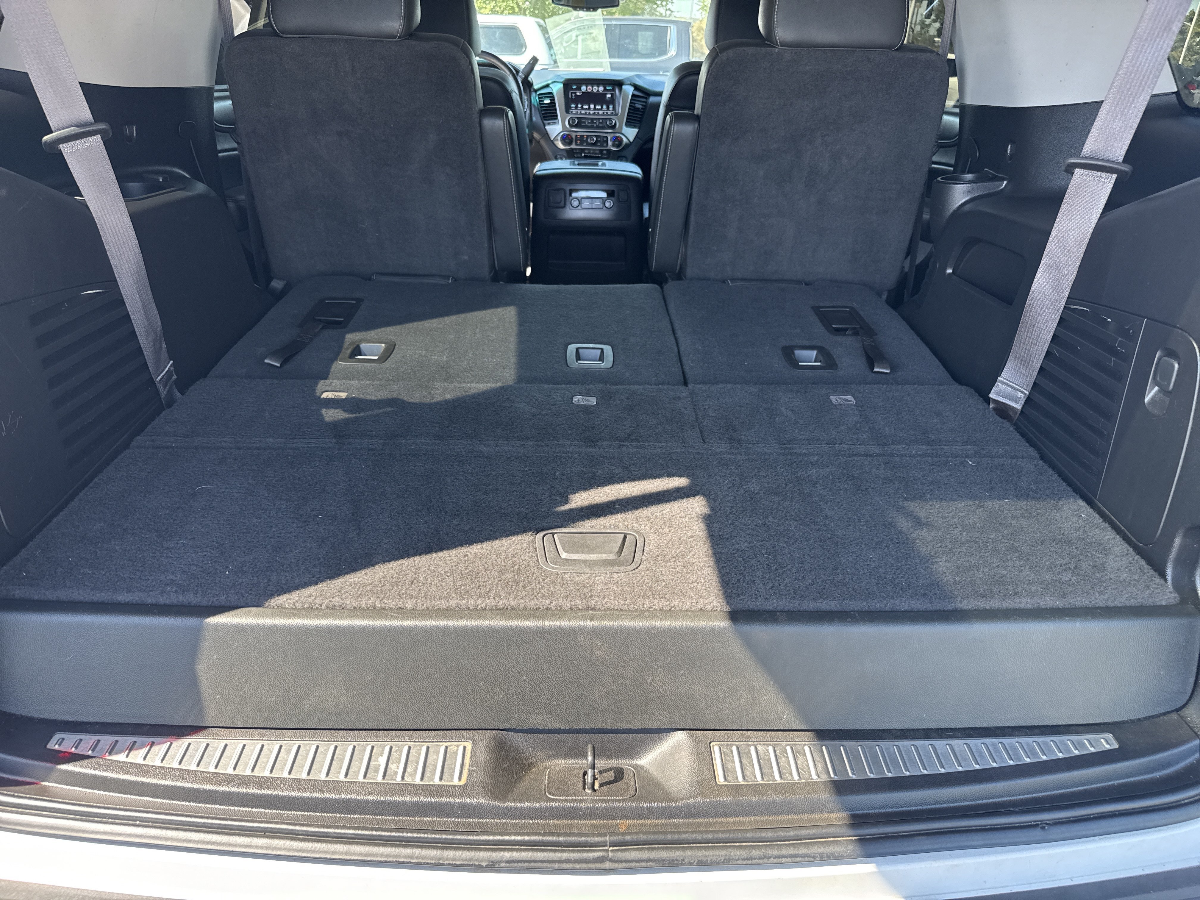 Used 2016 Summit White Chevrolet LT image 21