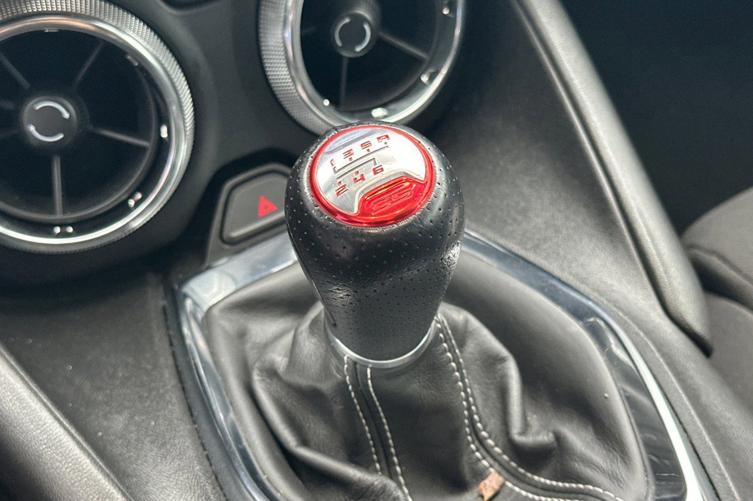 2022 Chevrolet Camaro 1SS - Photo 20