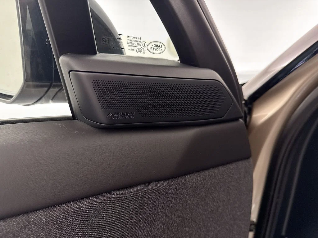New 2026 Sunset Gold Land Rover Autobiography image 19