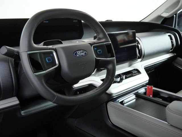 Certified Used 2025 Gray Ford Active image 20