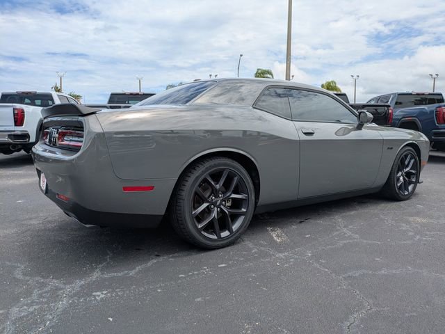 Used 2023 Destroyer Gray Clearcoat Dodge R/T image 4
