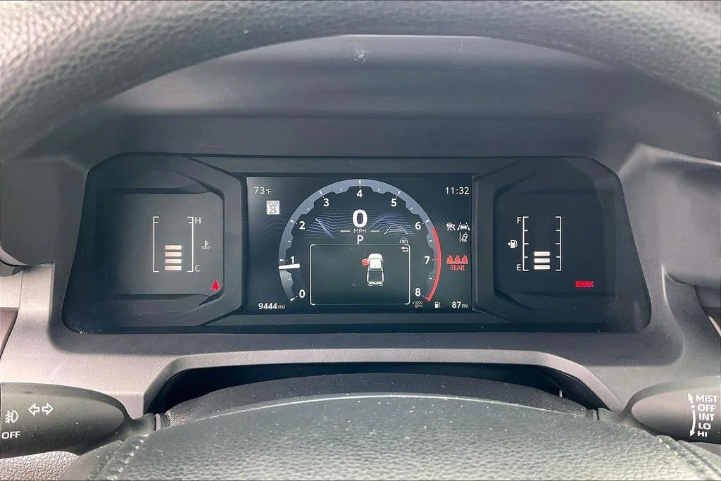 Used 2024  Toyota SR5 image 18
