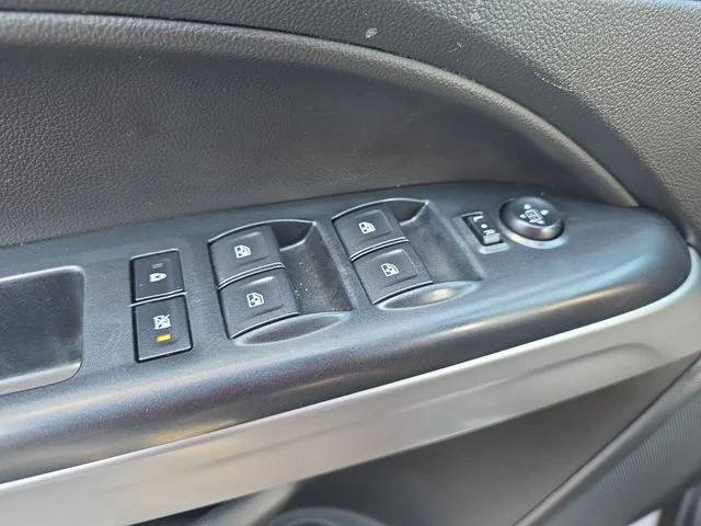 Used 2021 White Chevrolet ZR2 image 28