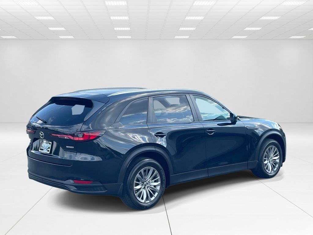 Used 2024 Black Mazda 3.3 Turbo Select image 6