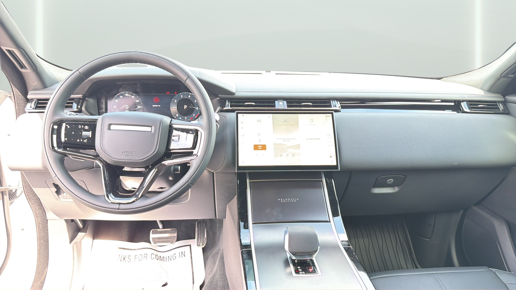 New 2026 Fuji White Land Rover  image 19