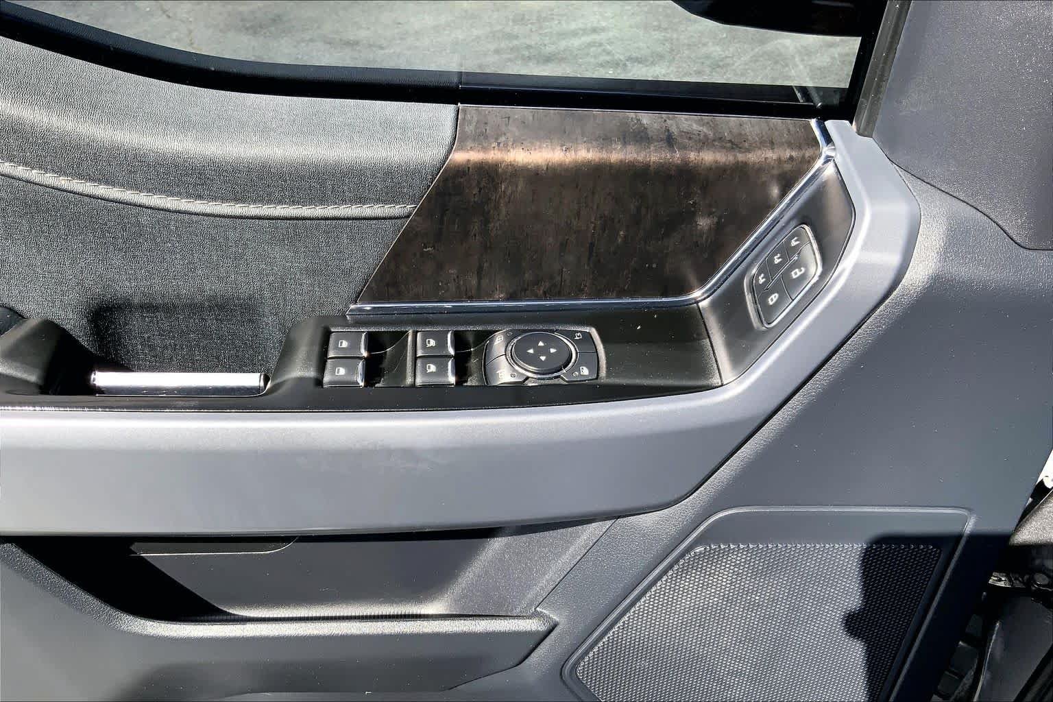 Certified Used 2021 Carbonized Gray Metallic Ford LARIAT image 32