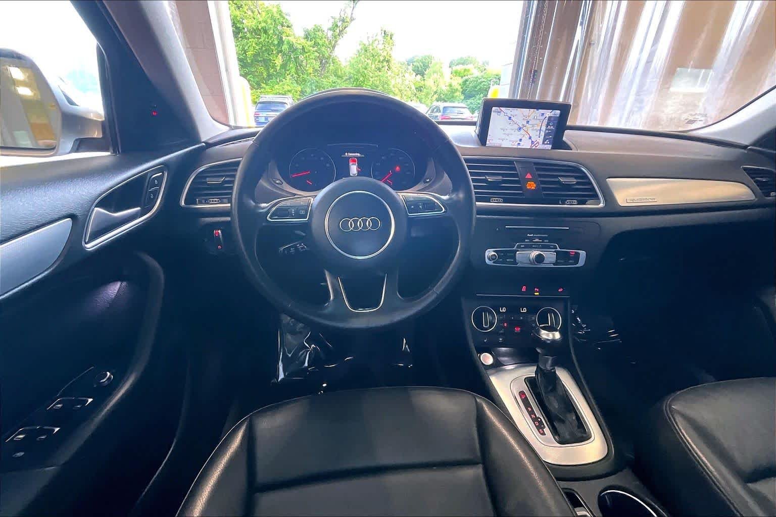 Used 2017 Florett Silver Metallic Audi Premium Plus image 6