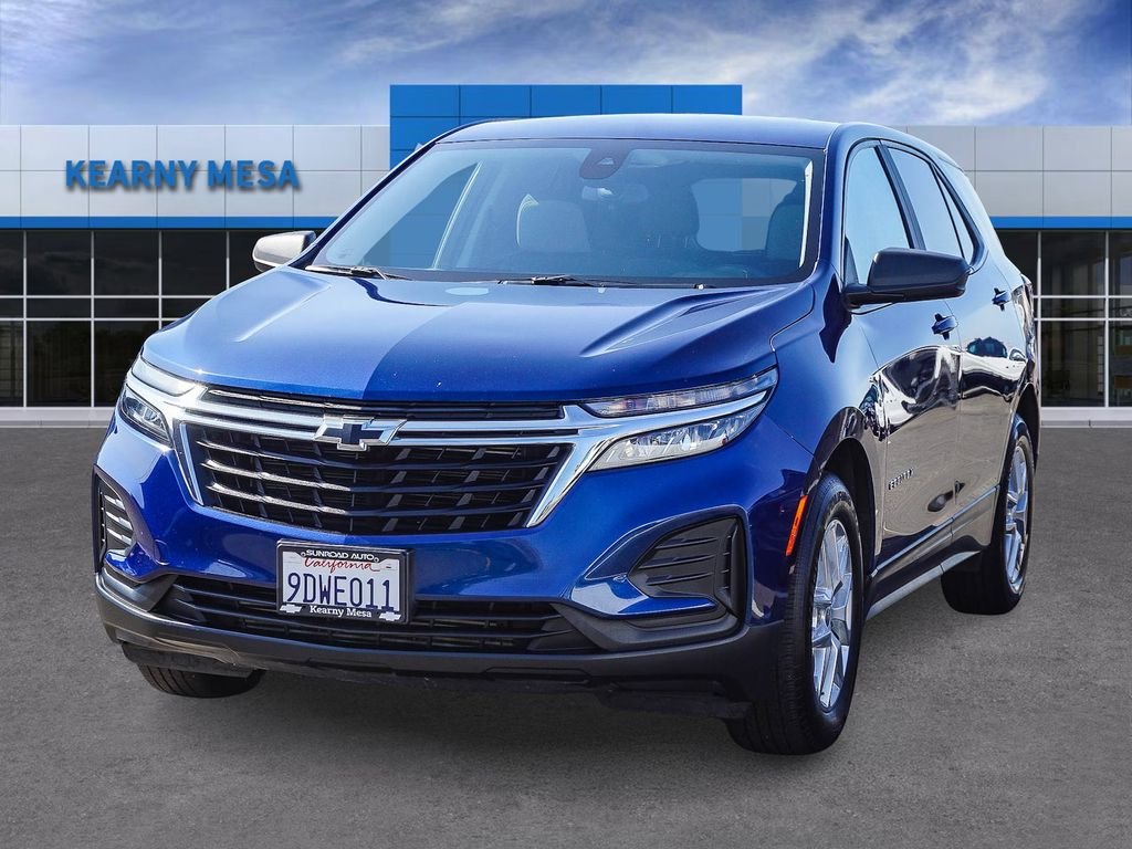 Used 2022 Blue Chevrolet LS image 3