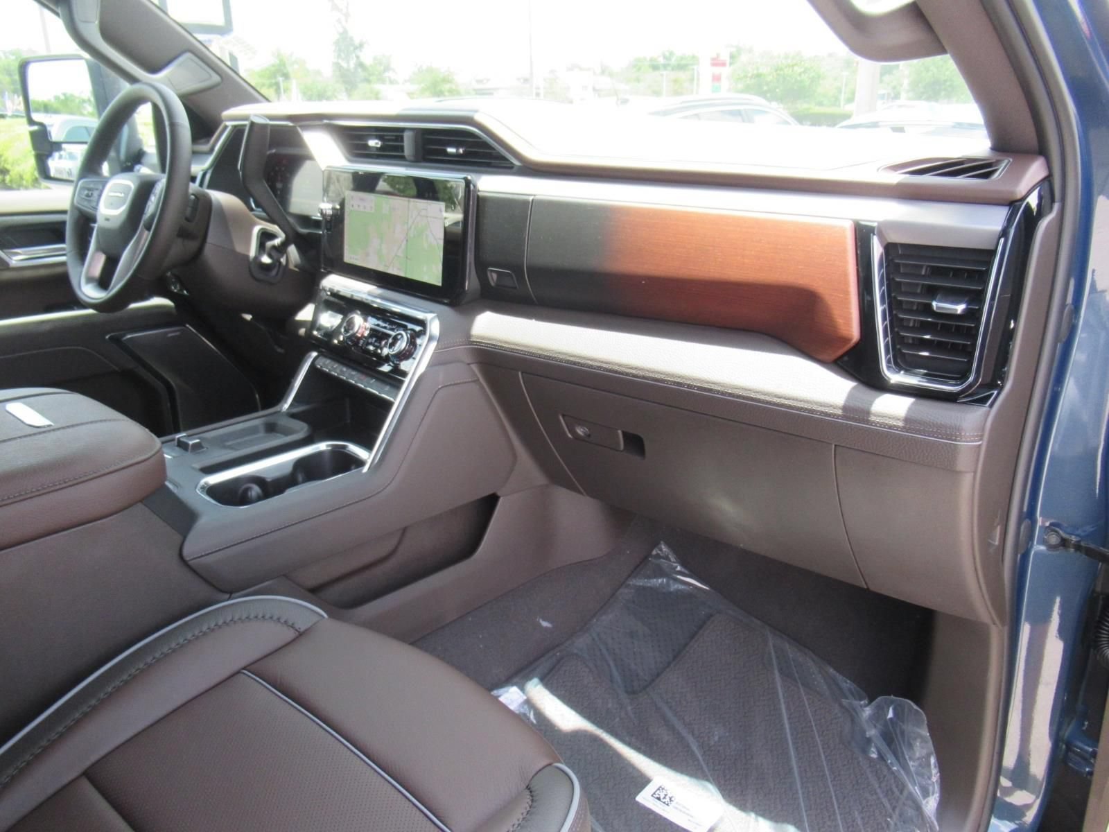 2026 GMC Sierra 2500HD Denali - Photo 12