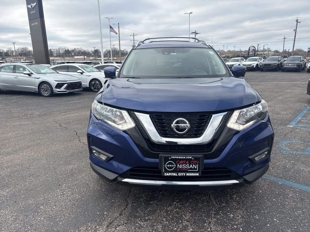Used 2019 Nissan Rogue SV with VIN JN8AT2MV0KW400366 for sale in Kansas City