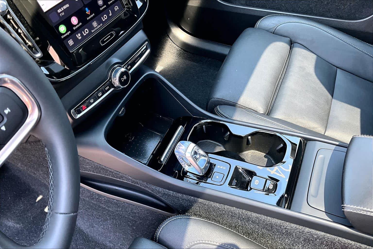 Used 2024 Cloud Blue Volvo Plus Bright Theme image 16