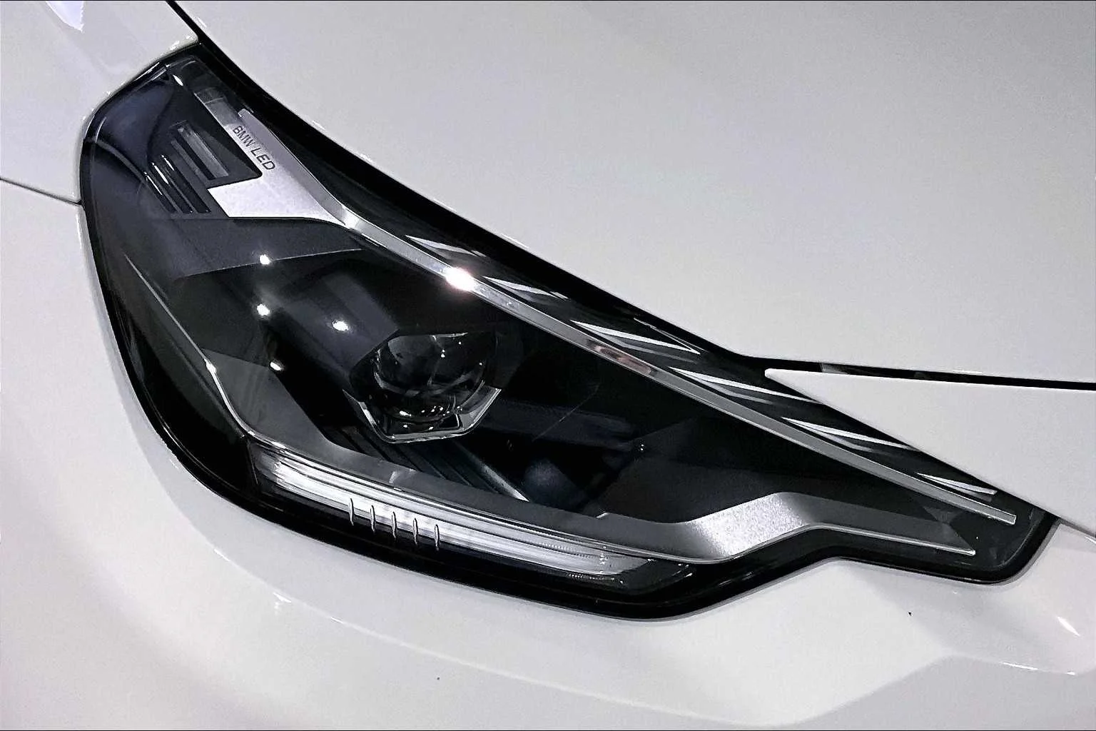 2025 BMW 2 Series 230i - Photo 16