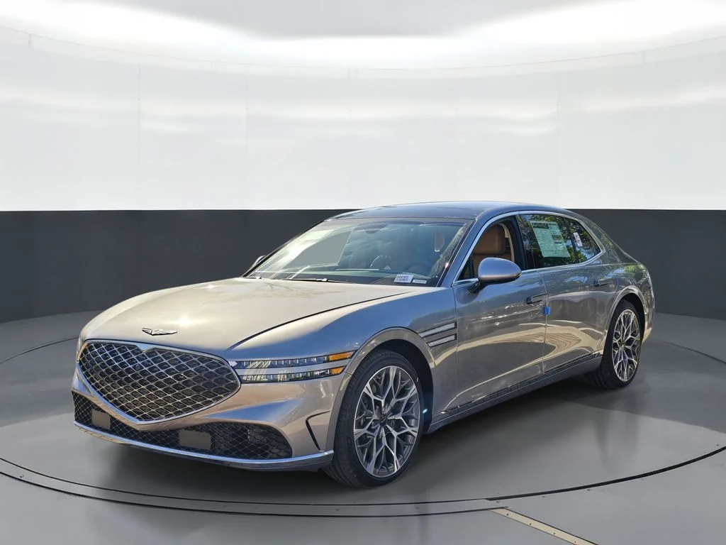 New 2026 Silver Genesis 3.5T e-SC image 1