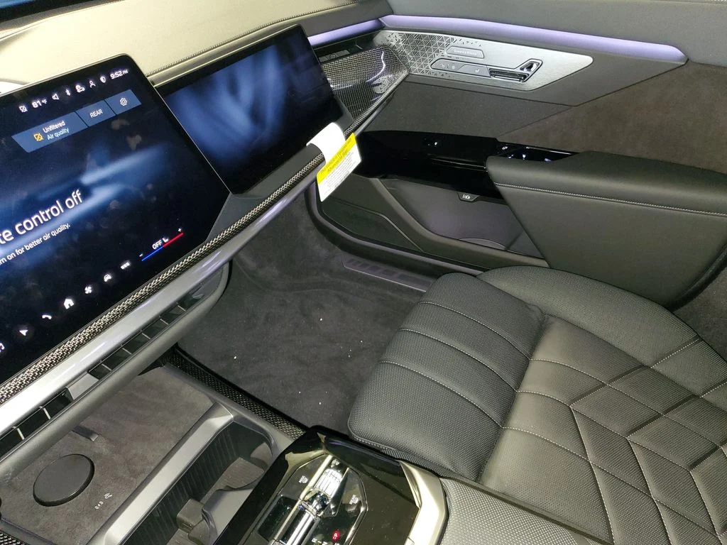New 2027 BMW Individual Two-Tone Oxide Grey Metallic with Black Sapphire Metallic BMW  image 20