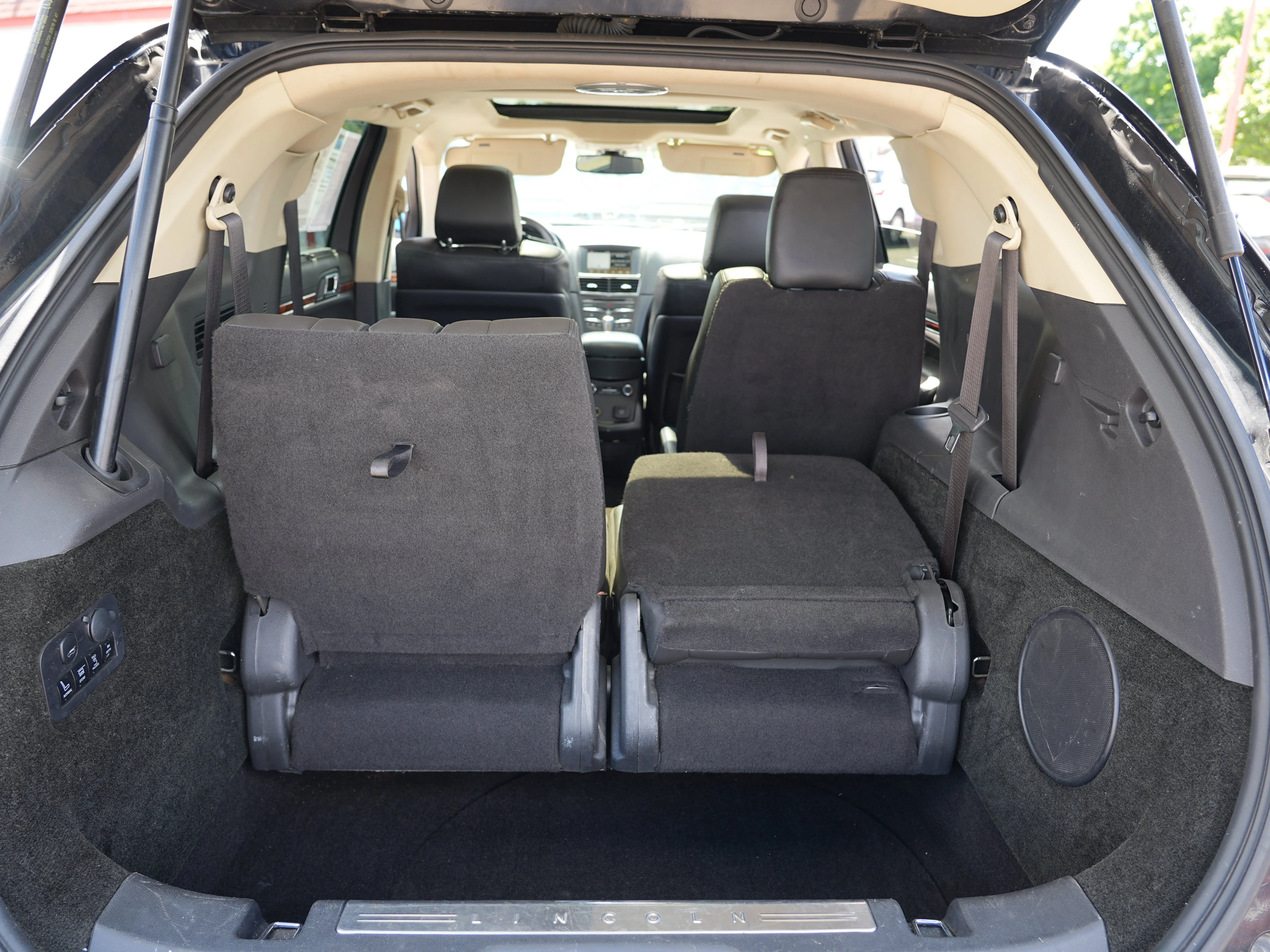 2019 Lincoln MKT Base - Photo 28