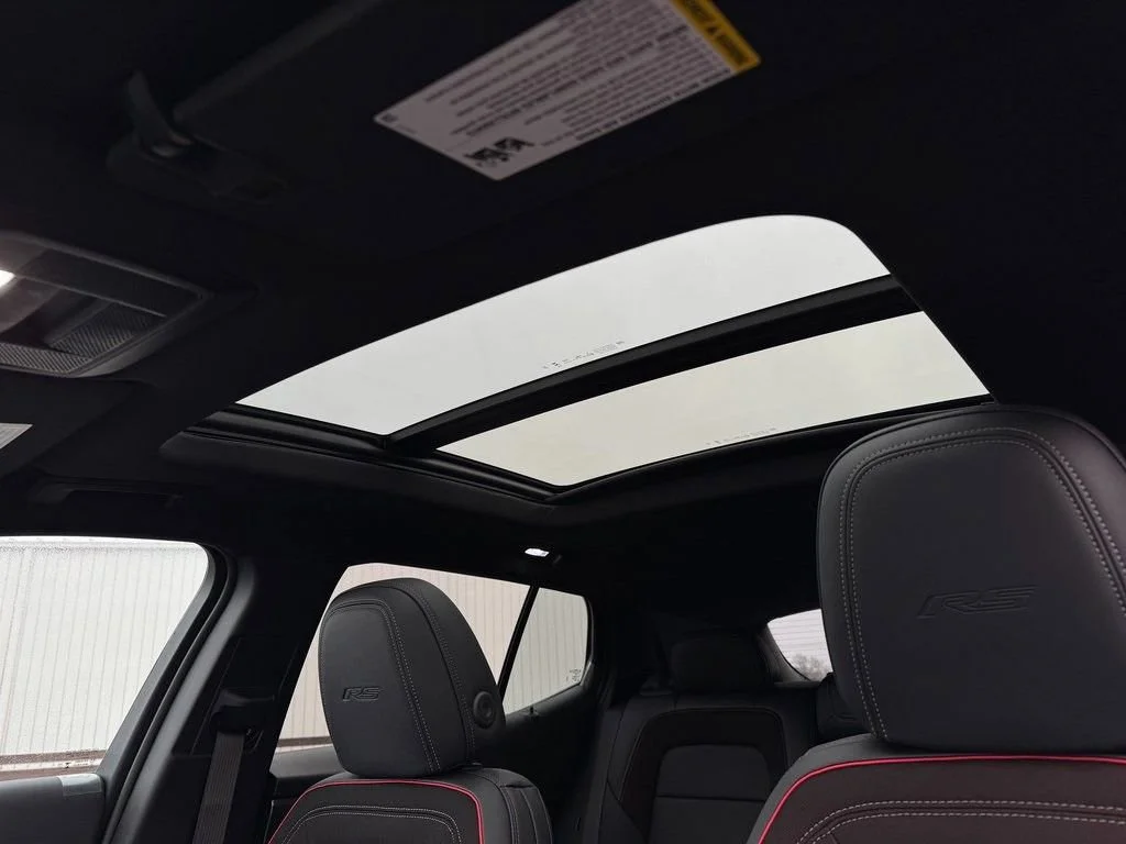 2026 Chevrolet Equinox EV RS - Photo 12