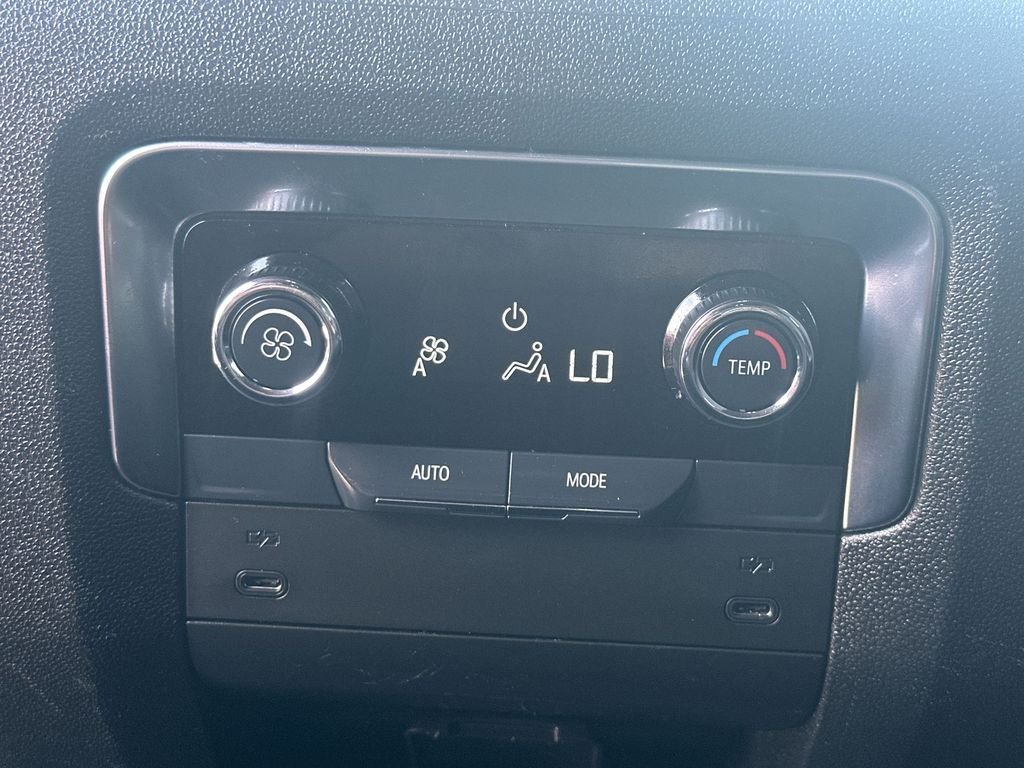 Used 2025 Black Chevrolet Z71 image 19