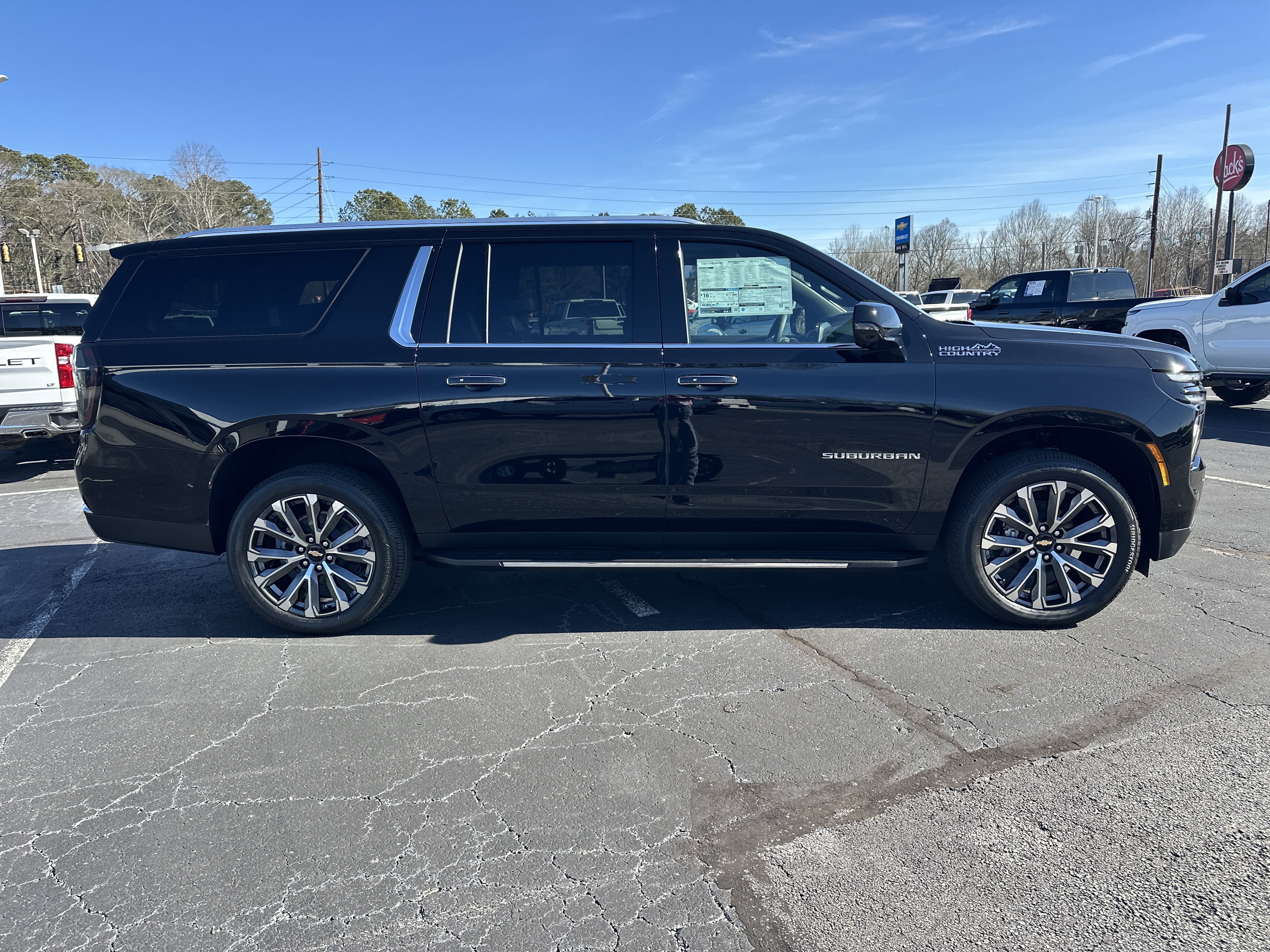2026 Chevrolet Suburban High Country - Photo 9