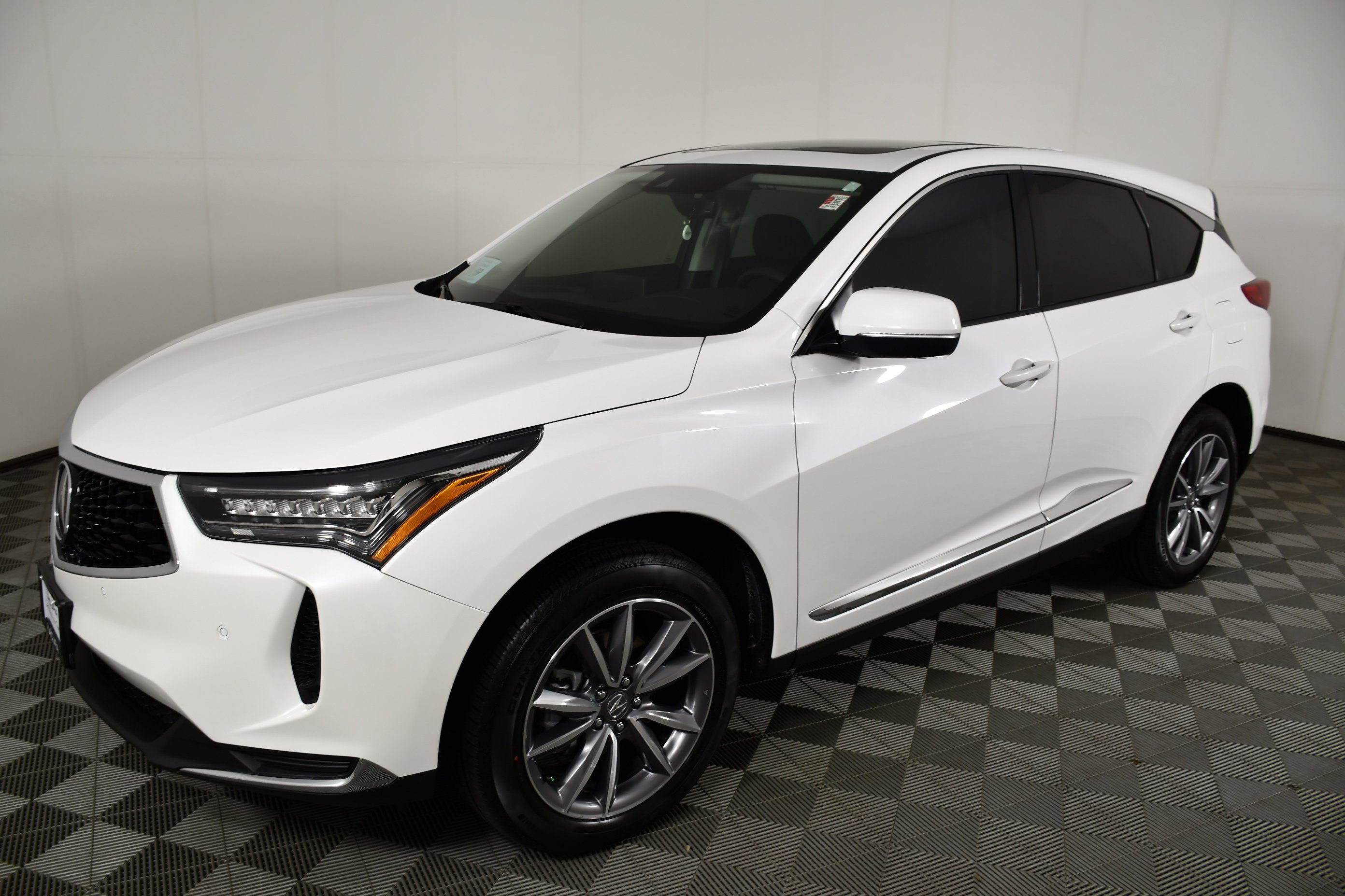 Certified Used 2024 Platinum White Pearl Acura w/Technology Package image 64
