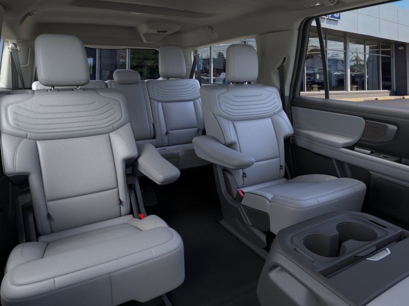 New 2026 Gray Ford Platinum image 11