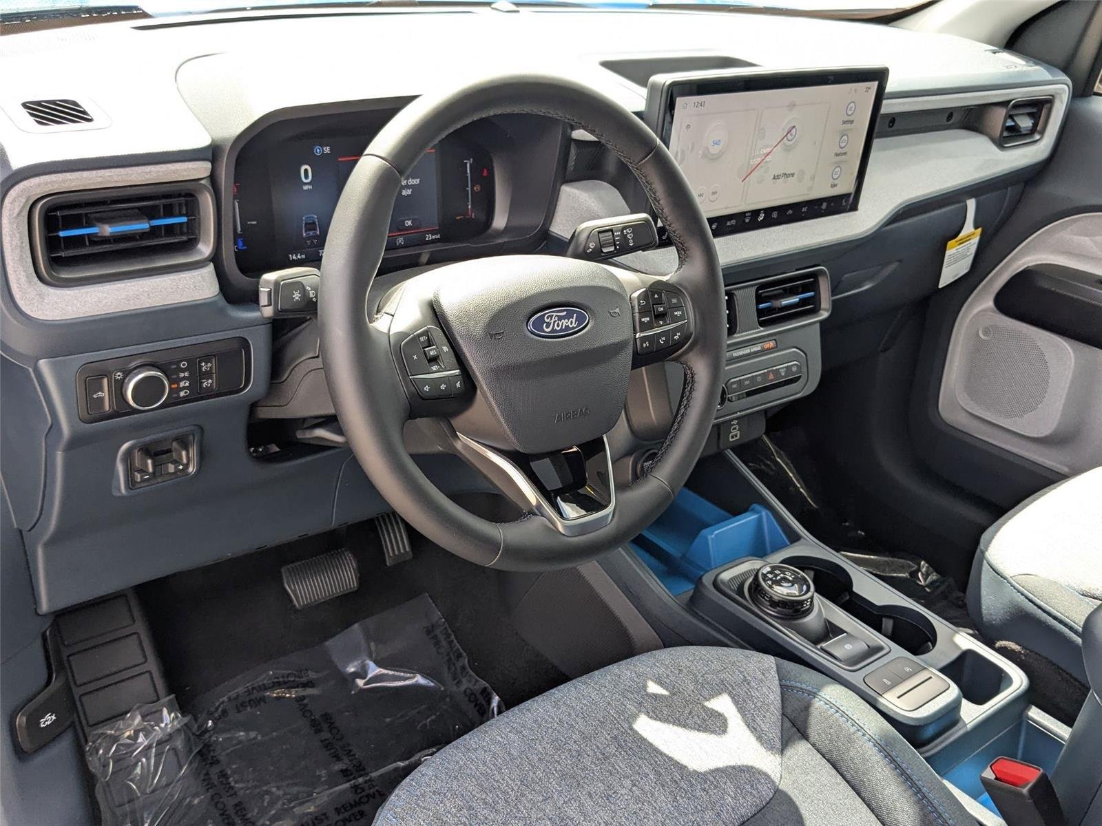 2025 Ford Maverick XLT - Photo 16