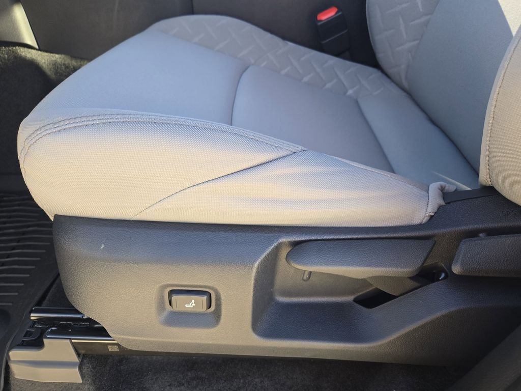2026 Toyota Tacoma SR5 - Photo 19