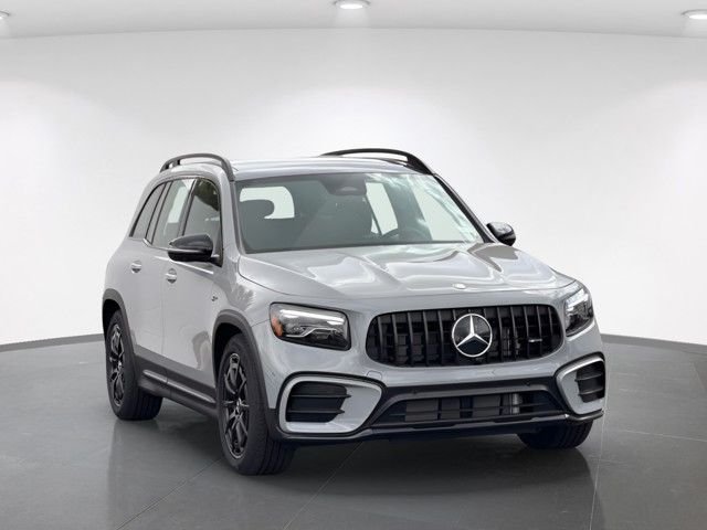New 2026 MANUFAKTUR Alpine Grey Mercedes-Benz AMG® GLB 35 4MATIC® SUV image 4