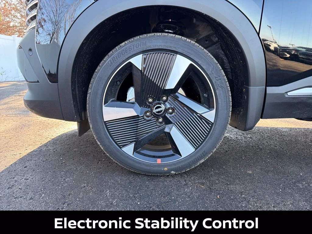 Certified Used 2026 Black Nissan SR image 33