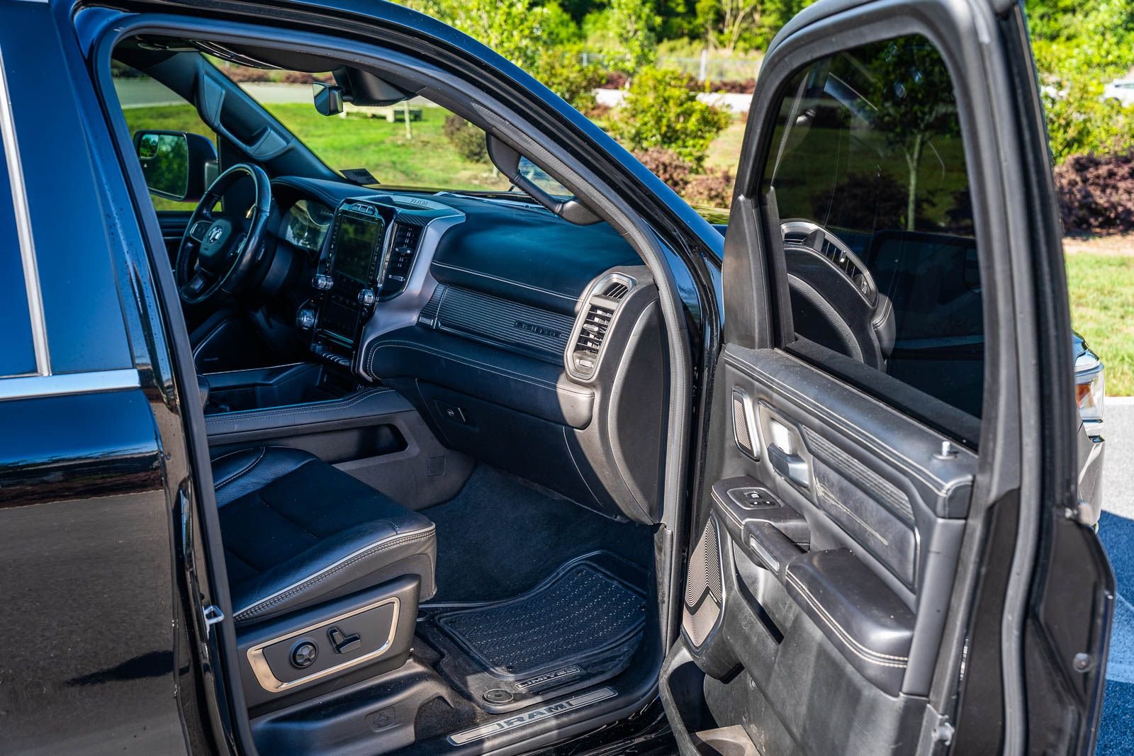 Used 2020 Black Ram Limited image 11