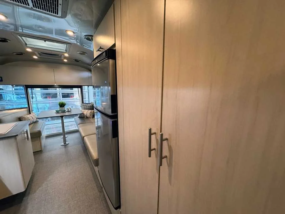 Used 2025 SILVER AIRSTREAM  image 36
