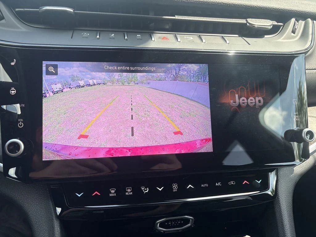 New 2026 Velvet Red Pearlcoat Jeep Laredo Altitude image 24